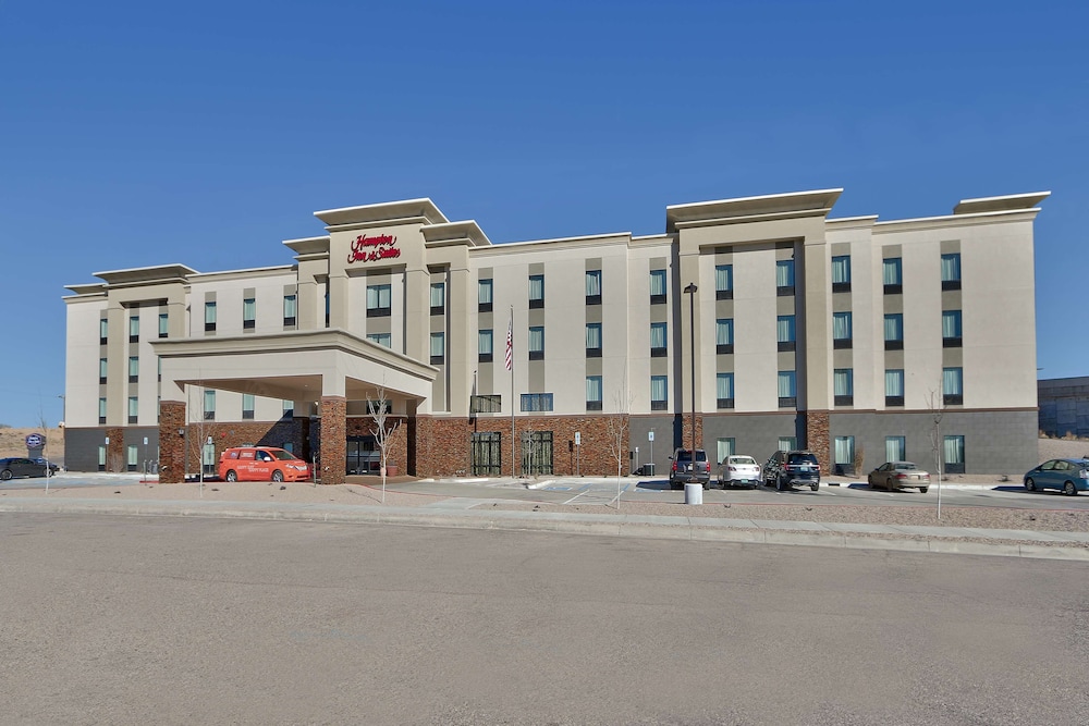 Hampton Inn & Suites Albuquerque Airport - photo 43