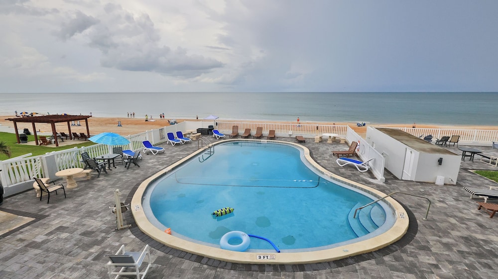 Driftwood Beach Motel - photo 130
