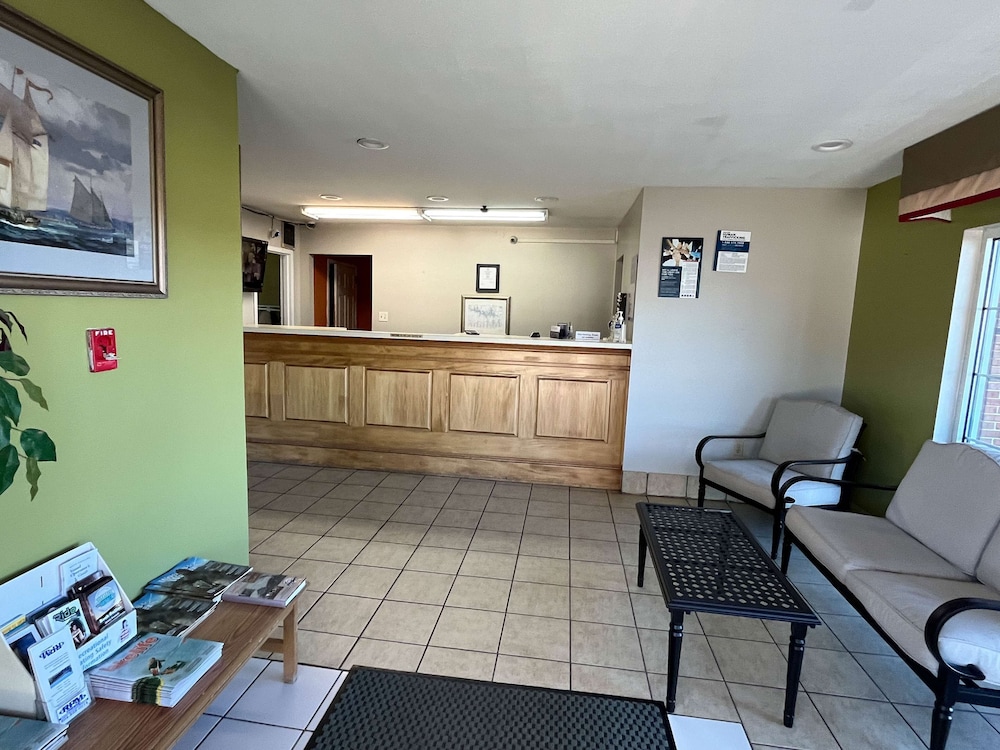 Motel 6 Bracey VA I 85 - photo 2