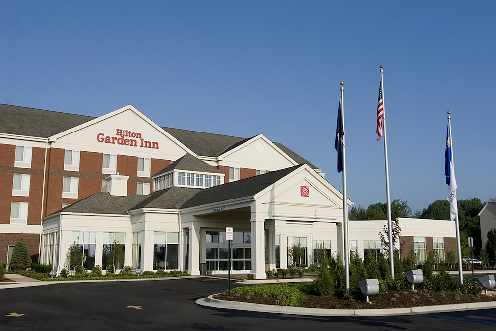 Hilton Garden Inn Detroit Novi - photo 33