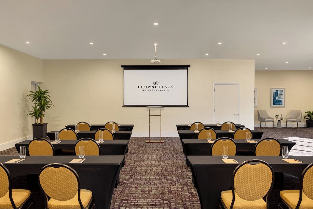 Crowne Plaza Orlando Lake Buena Vista by IHG - photo 43