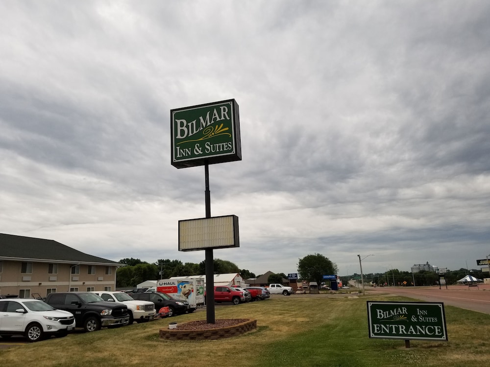 Bilmar Inn & Suites Dell Rapids Near Sioux Falls - photo 210