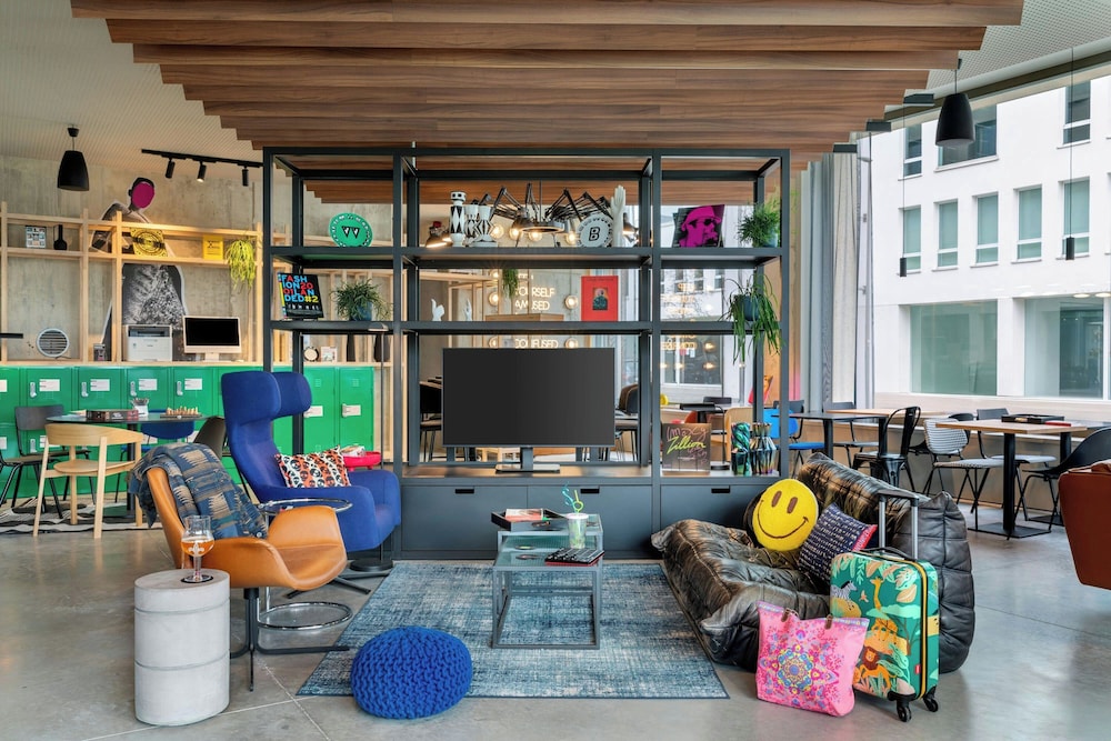 Moxy Antwerp - carbon neutral hotel in Antwerpen