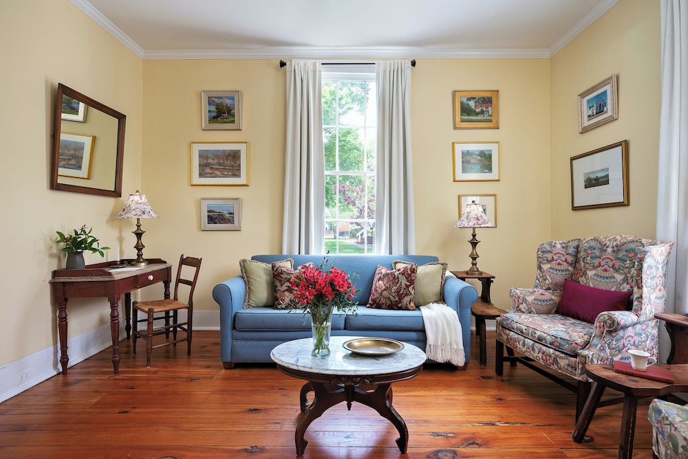 Inner Banks Inn - photo 58