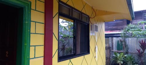 Yellow Hauz — Port Barton — photo 5
