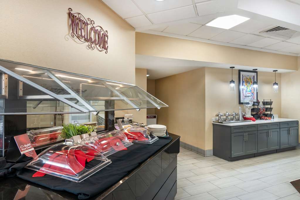Best Western Plus Kansas City Sports Complex Hotel - photo 41