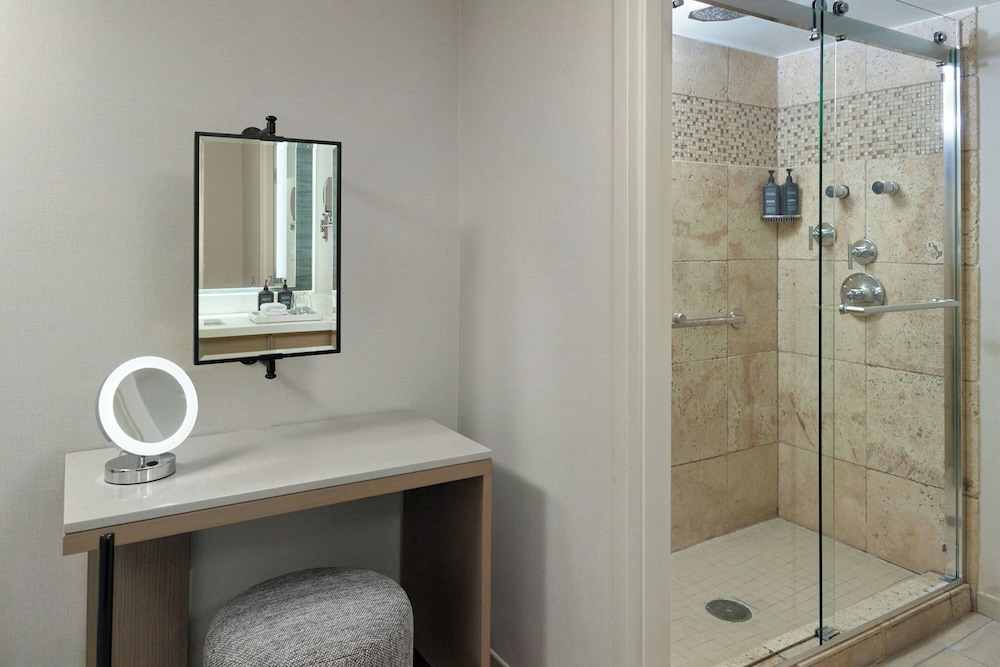 Sheraton Grand Nashville Downtown - photo 42