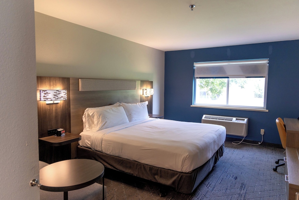 Holiday Inn Express Hotel & Suites Torrington by IHG - photo 14