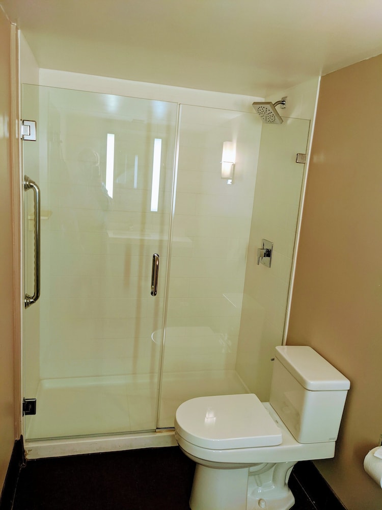 Hotel Capstone - photo 22