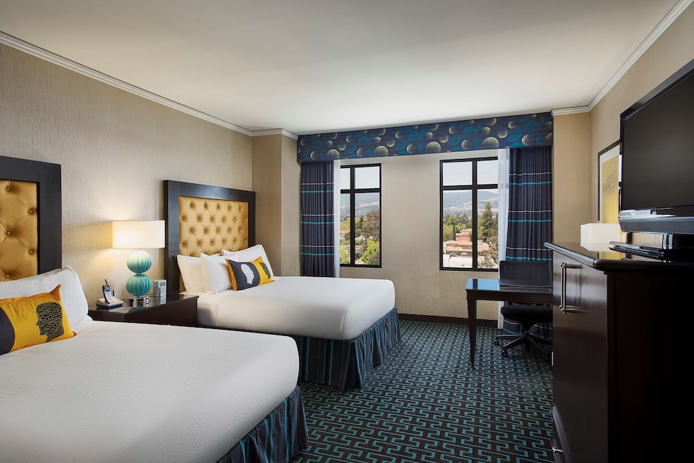 Juniper Hotel Cupertino Curio Collection by Hilton - photo 5