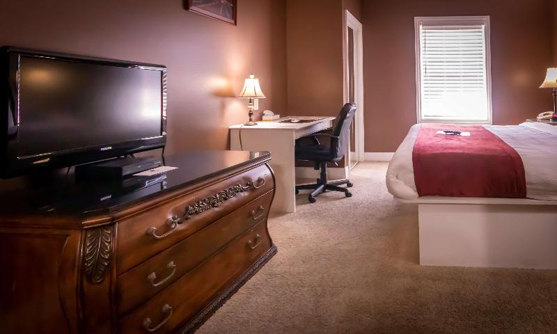 Depot Inn and Suites - photo 34