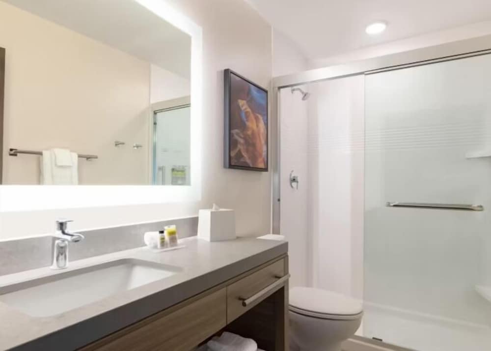 Candlewood Suites Pittston by IHG - photo 23