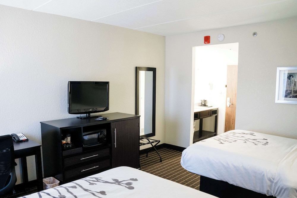 Sleep Inn & Suites Knoxville West - photo 49
