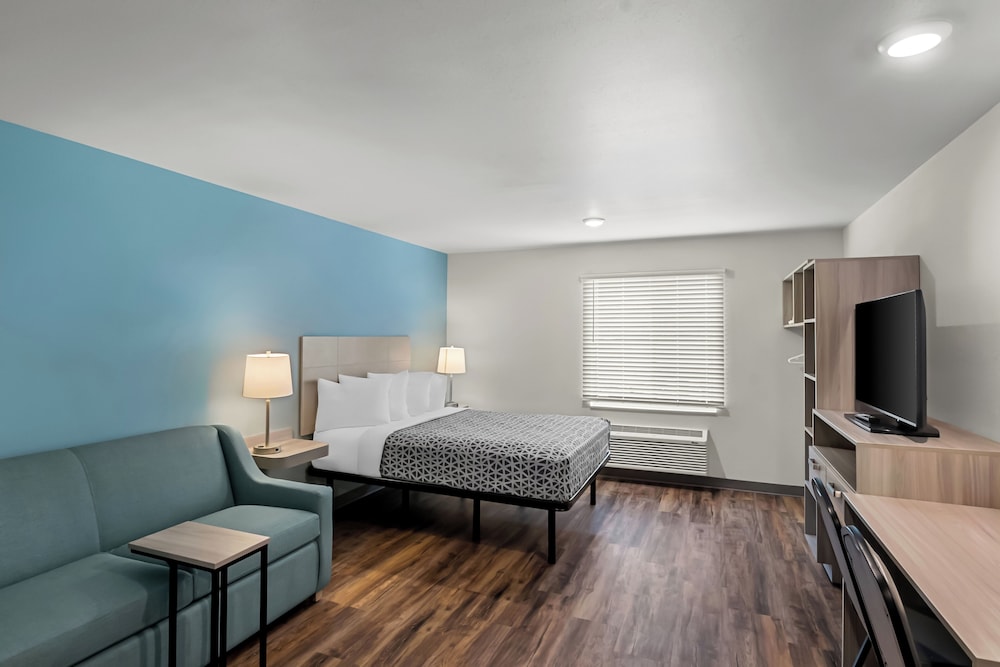 Woodspring Suites Newington Hartford South - photo 14