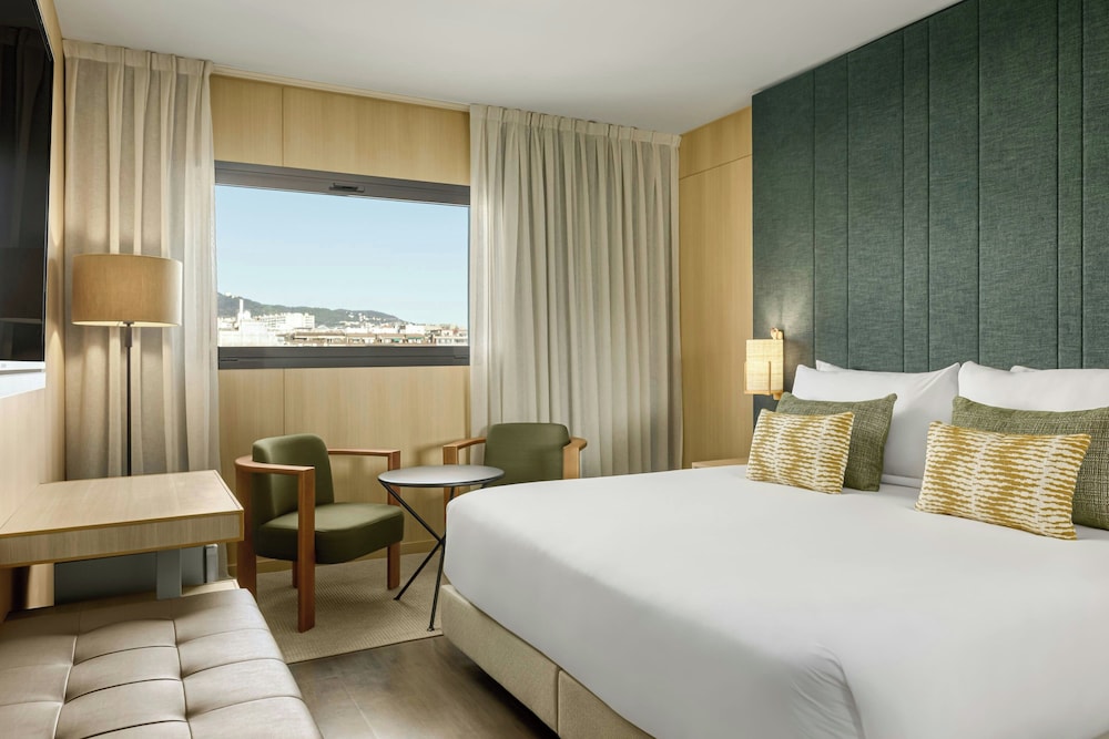 AC Hotel Sants by Marriott — 4-Star Luxury Hotel in Barcelona, Spain