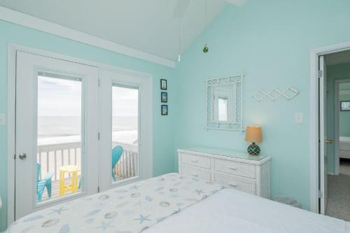 10 Conch Too by Oak Island Accommodations - photo 12