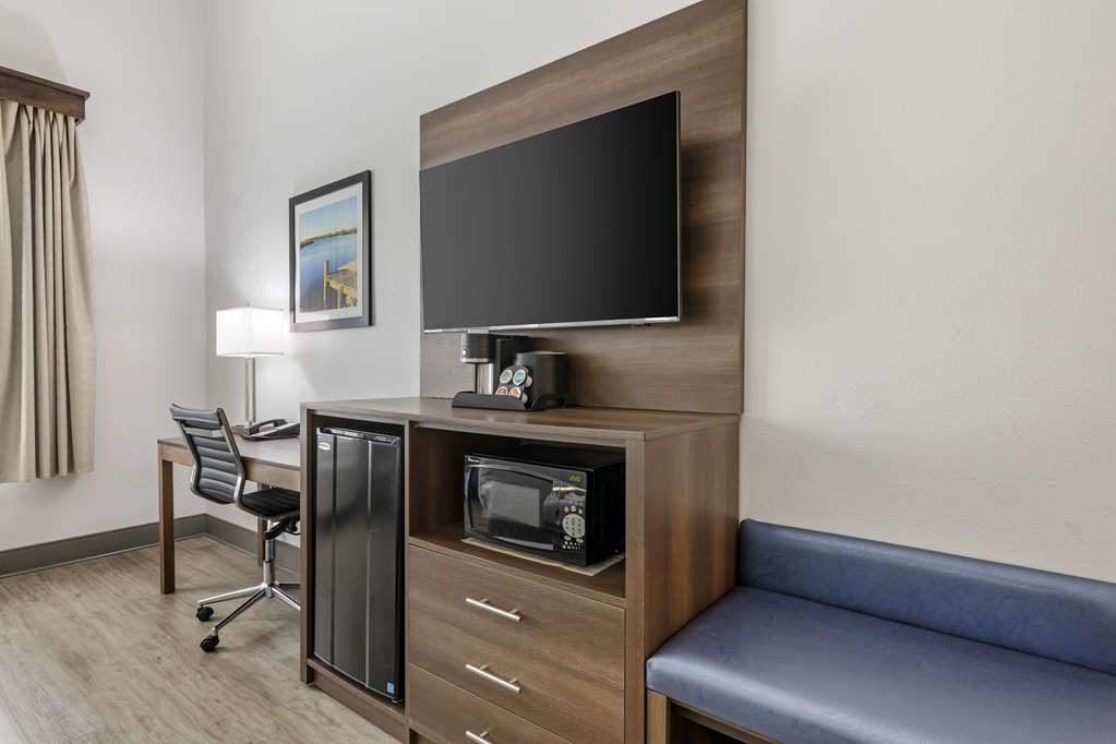 Best Western Plus First Coast Inn & Suites - photo 23
