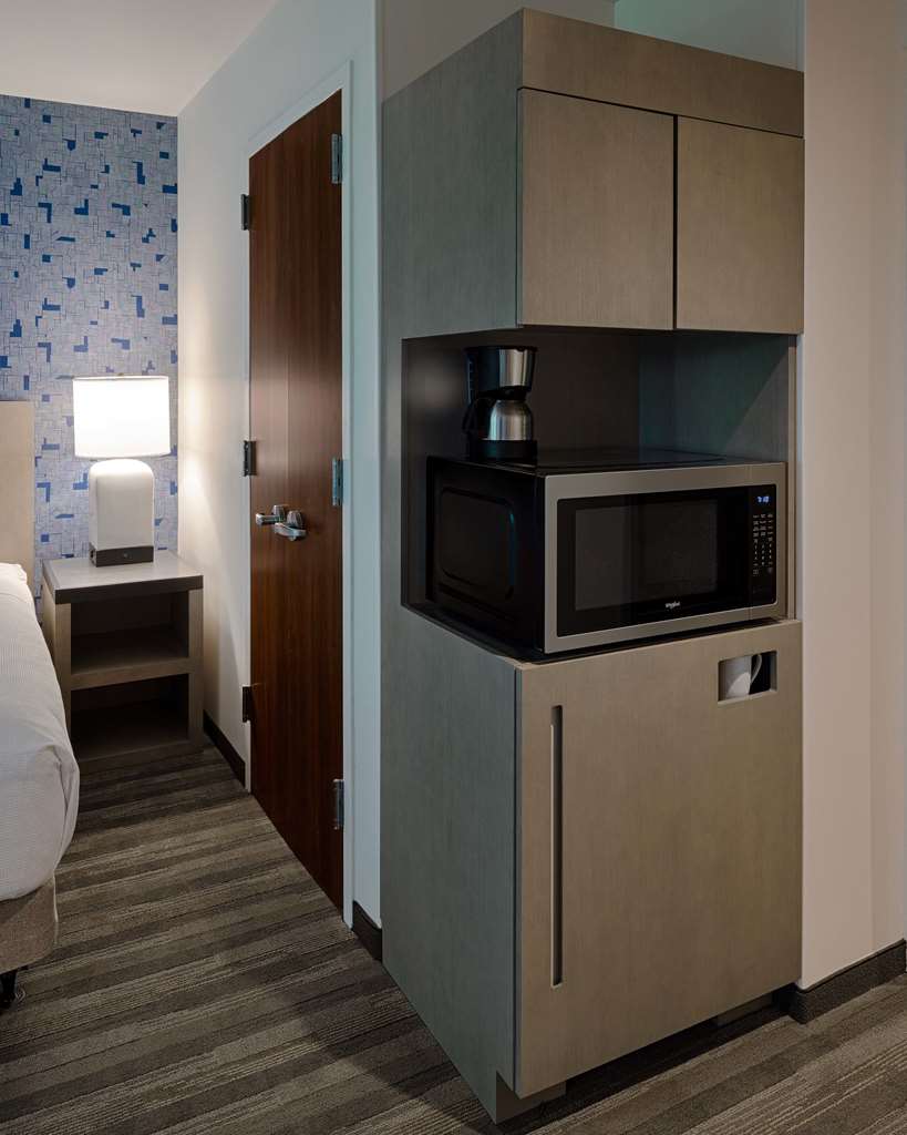 Hyatt House Columbus OSU Short North - photo 31