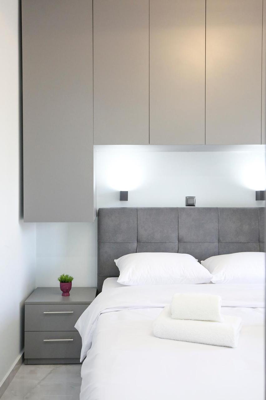 #Ioanna Apartments Unique — 4-Star Luxury Hotel in Thessaloniki, Greece