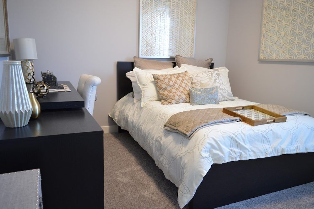 Stansted Airport Guest Rooms — Bishops Stortford — photo 2