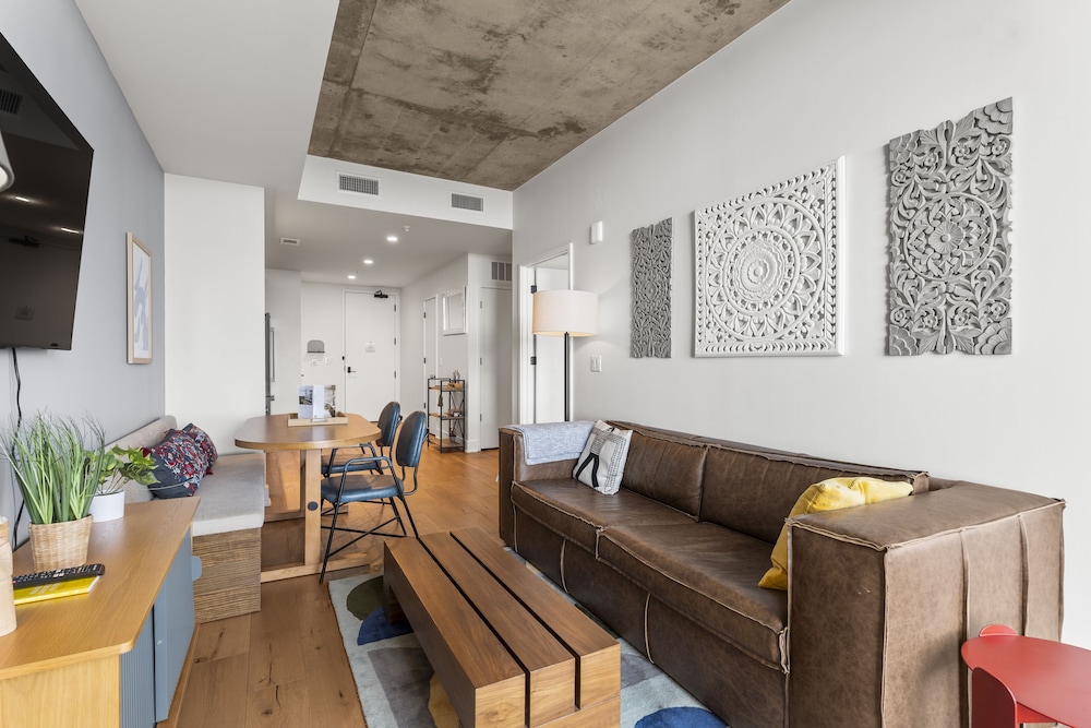 Austin Condo Hotel - photo 532