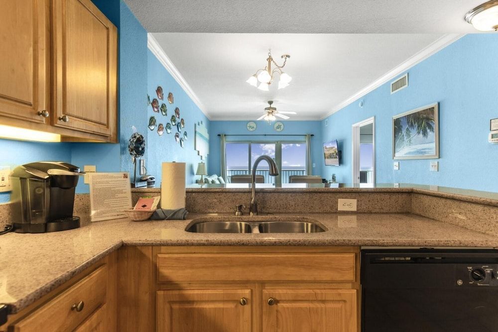 Crystal Tower 1703 by Vacation Homes Collection - photo 6