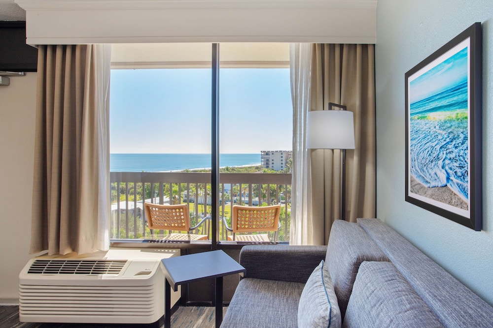 Hampton Inn Cocoa Beach Cape Canaveral - photo 15