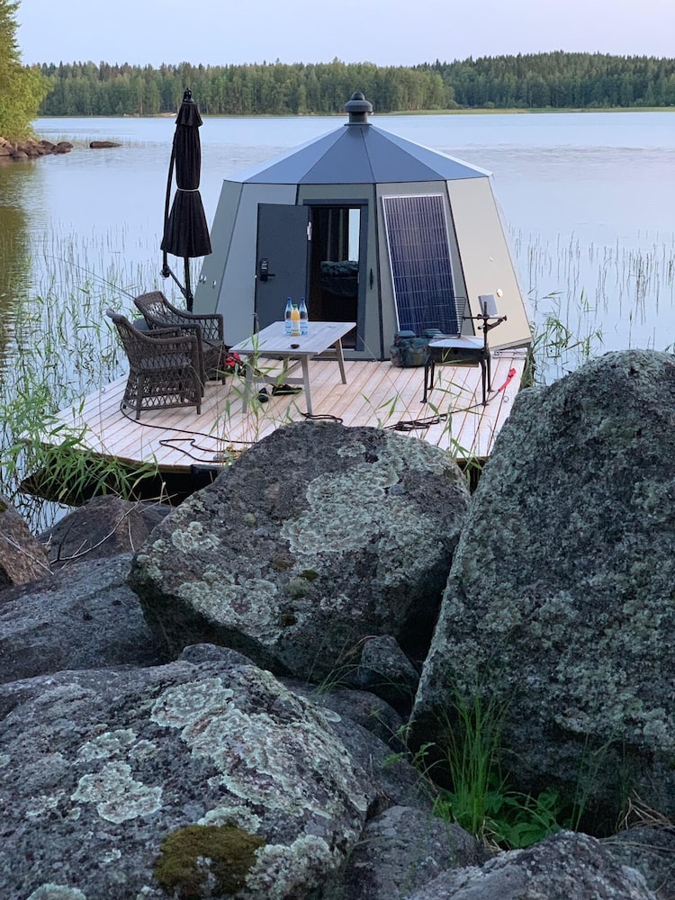 Peace & Quiet Hotel — hotel in Jokkmokk