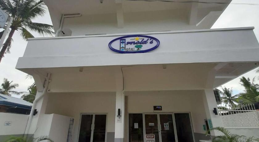 Arnold’s Hotel — Cebu City — photo 2