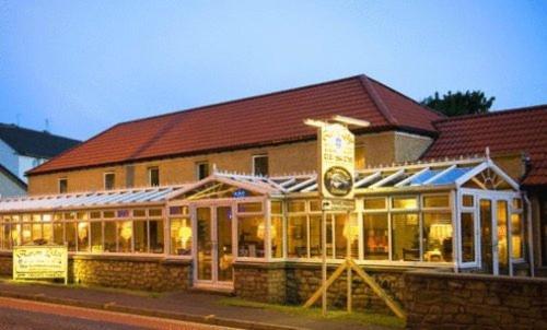 Aaron Lodge Guest House Hotel in Edinburgh, United Kingdom