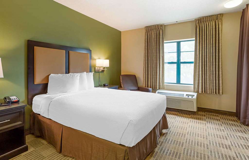 Extended Stay America Suites Meadowlands Rutherford - photo 7
