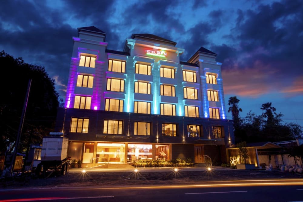 Hotel Span International — 4-Star Luxury Hotel in Cochin, India