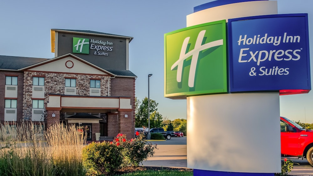 Holiday Inn Express & Suites Olathe South by IHG - photo 39