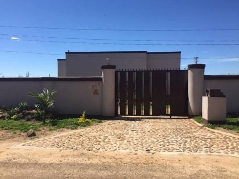 Malo O Dalisidwa in Harare, Zimbabwe