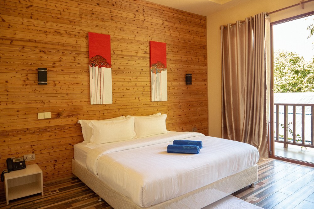 Thundi Village & spa — Open Stage — photo 4