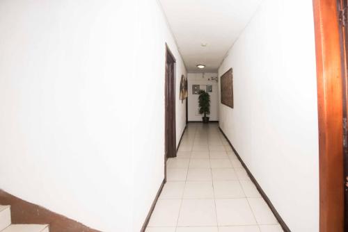 Niagara Inn — Accra — photo 5
