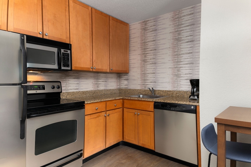 Residence Inn by Marriott Neptune at Gateway Center - photo 9