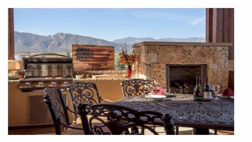 Hotel Elegante Conference & Event Center Colorado Springs - photo 53