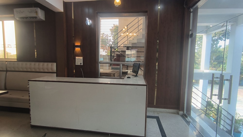 RD Palace and Resort — Lucknow — photo 4