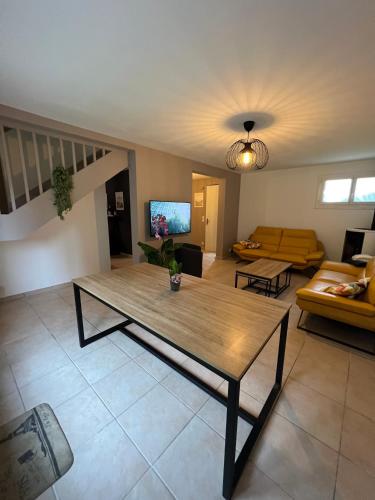 Au Dessus Des Pres - last minute hotel in Unknown City