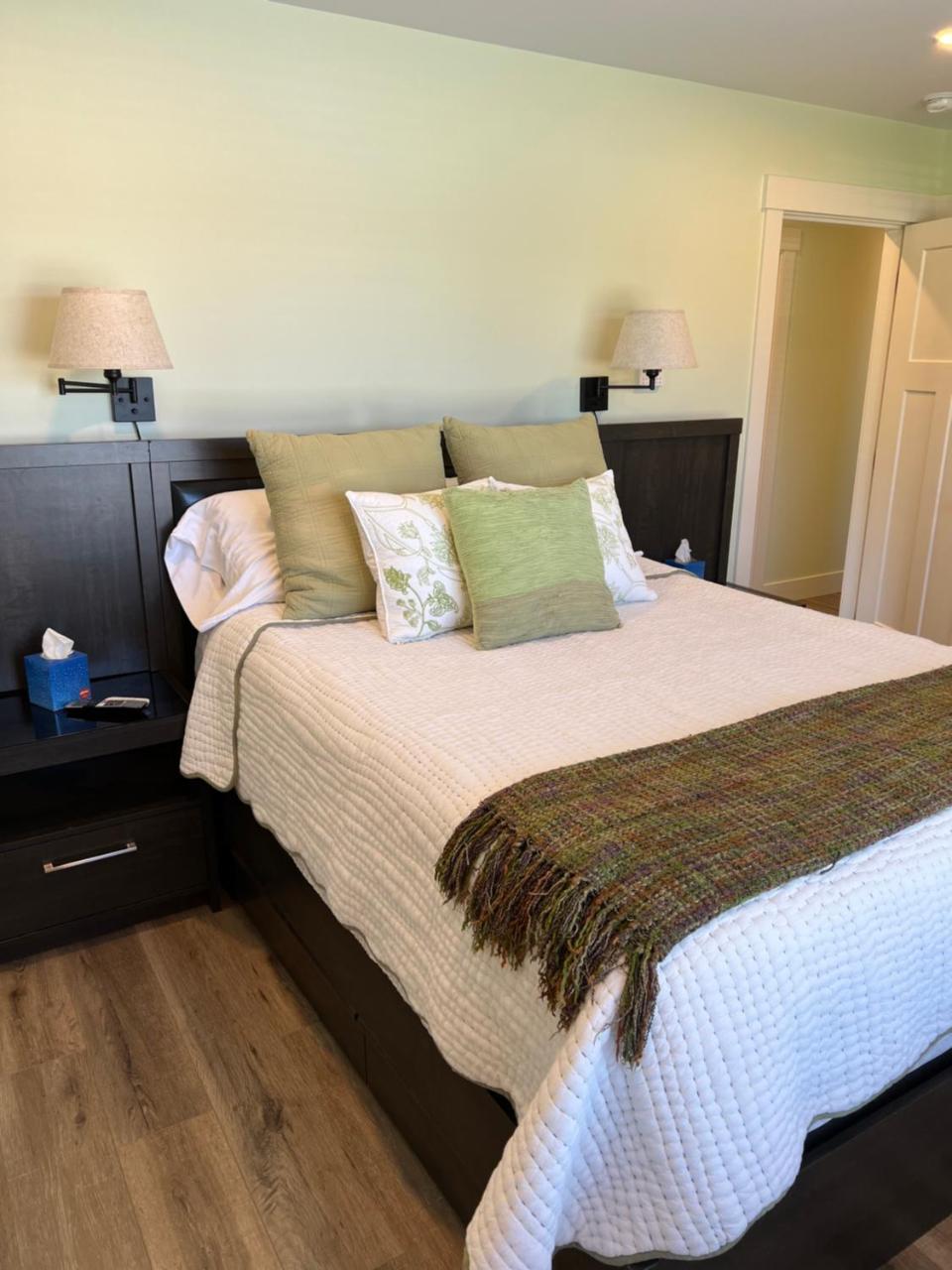 Wellington House — 4-Star Luxury Hotel in Nanaimo, Canada