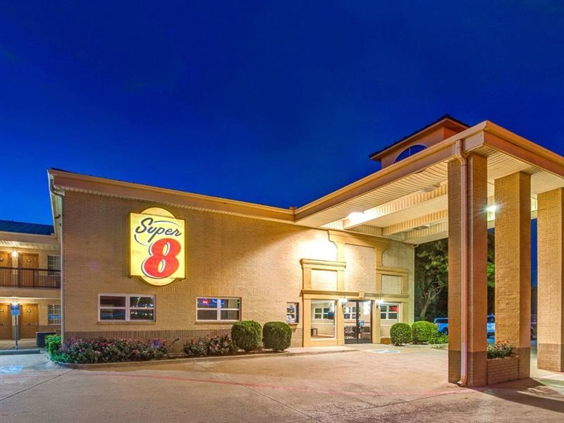 Super 8 by Wyndham Richardson Dallas - photo 2