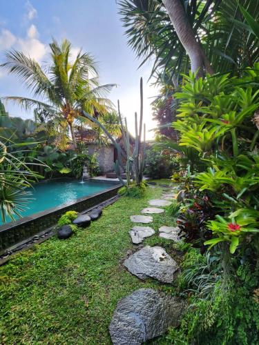 Buda Amitaba in Ubud, Indonesia