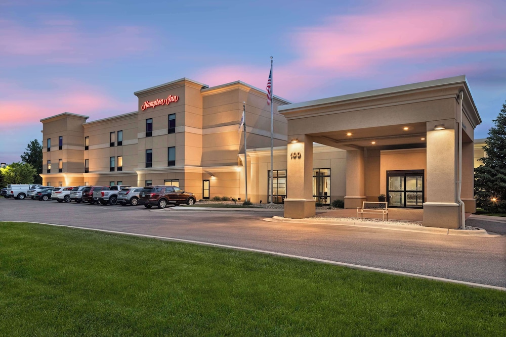Hampton Inn Fairmont — Fairmont