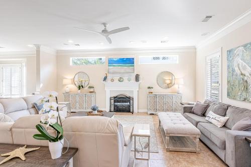 Destined For Sun S 107 Cayman Cove 4BR 3BA 12 - photo 4