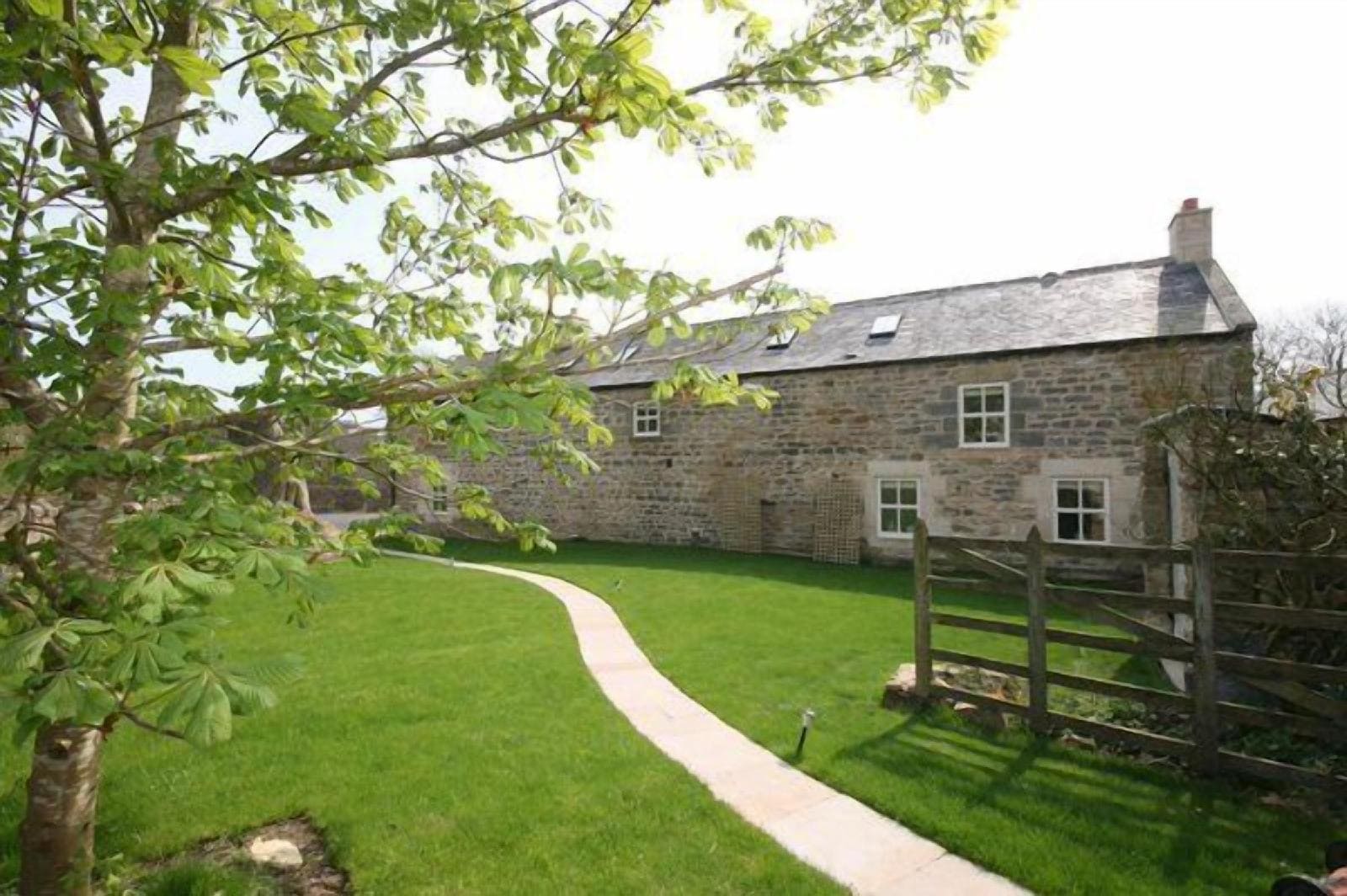Falstone Barns — Hexham — photo 2