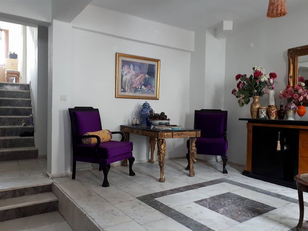 Deja Vu Hotel and Suites — hotel in Akure