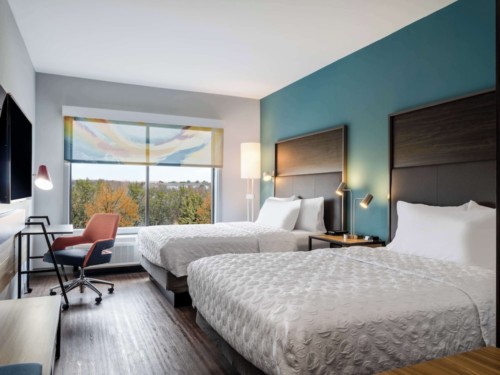 Tru by Hilton Chesapeake Greenbrier - photo 7