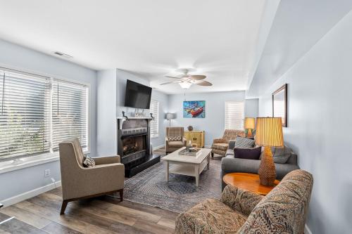 Ocean Sound in Pine Knoll Shores, United States