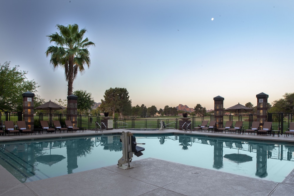Embassy Suites by Hilton Phoenix Scottsdale - photo 36